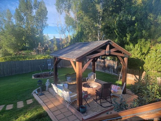 4415 Shubert Dr, Loveland, CO 80538