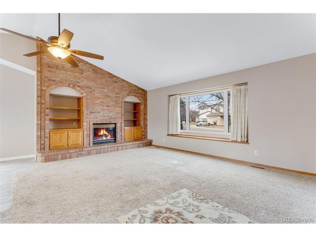 4415 Shubert Dr, Loveland, CO 80538