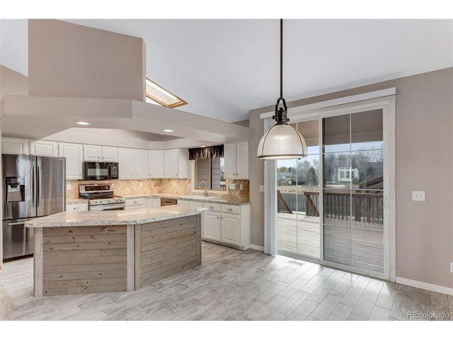 4415 Shubert Dr, Loveland, CO 80538
