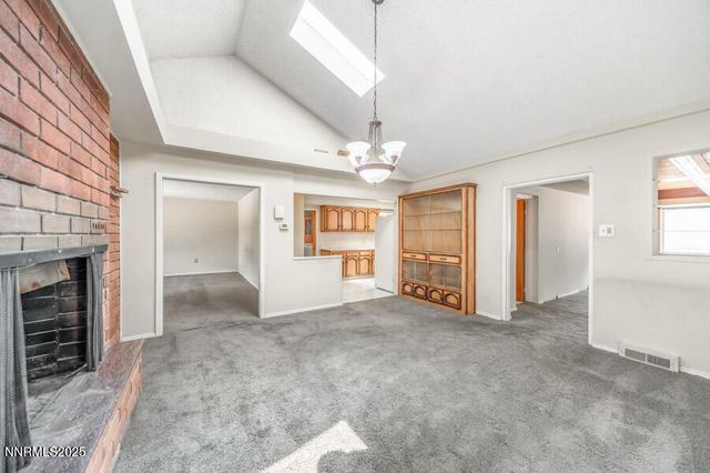 1950 W Plumb Lane, Reno, NV 89509