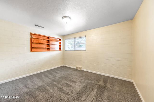 1950 W Plumb Lane, Reno, NV 89509