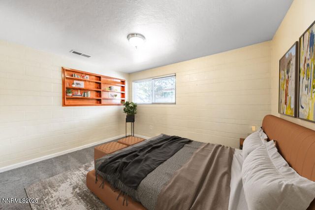 1950 W Plumb Lane, Reno, NV 89509