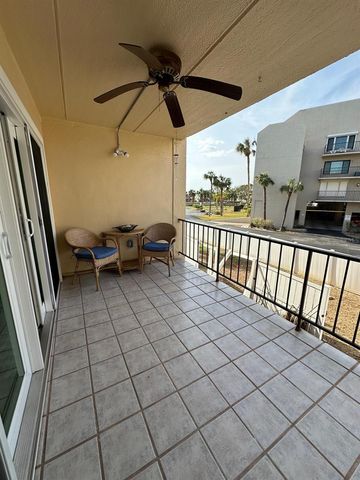 301 87TH AVENUE 203, St Pete Beach, FL 33706