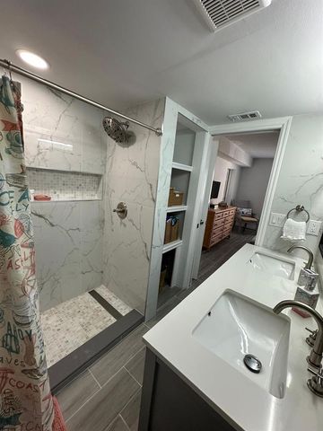 301 87TH AVENUE 203, St Pete Beach, FL 33706