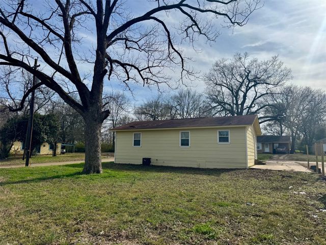 301 Fairview, Pittsburg, TX 75686