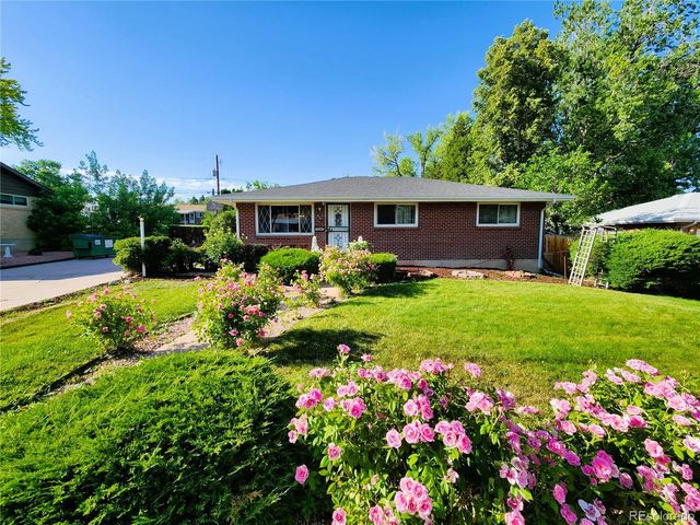 3247 W Pimlico Drive, Englewood, CO 80110