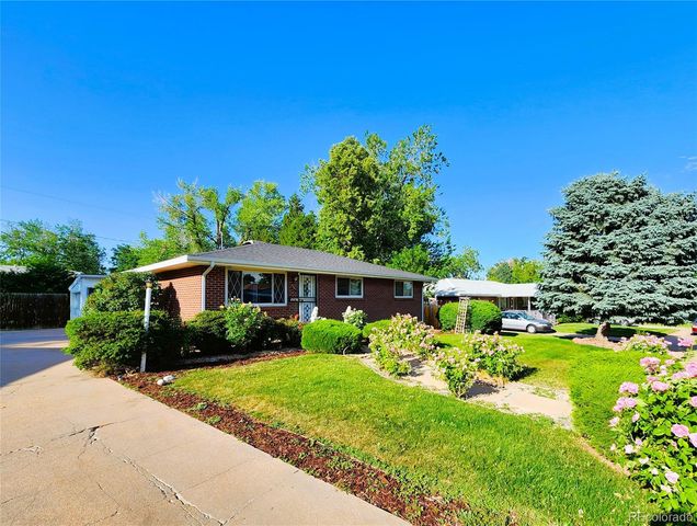 3247 W Pimlico Drive, Englewood, CO 80110