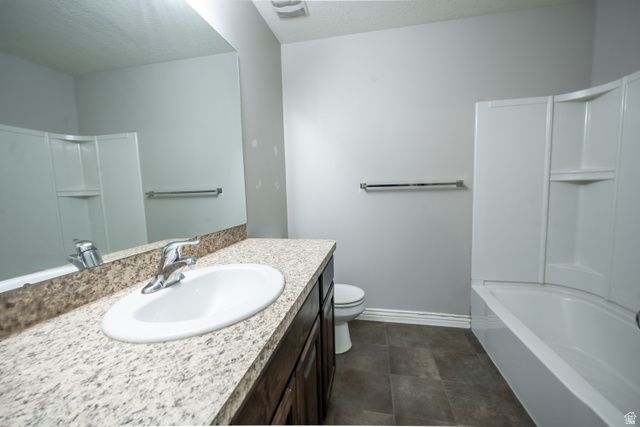 3164 N PEREGRINE WAY, Layton, UT 84040
