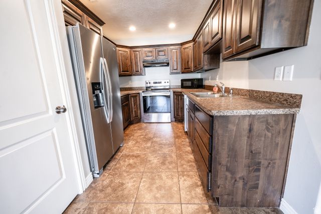 3164 N PEREGRINE WAY, Layton, UT 84040