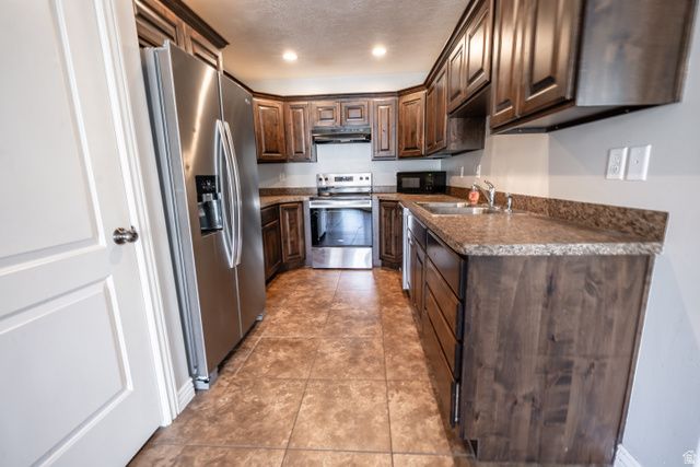 3164 N PEREGRINE WAY, Layton, UT 84040