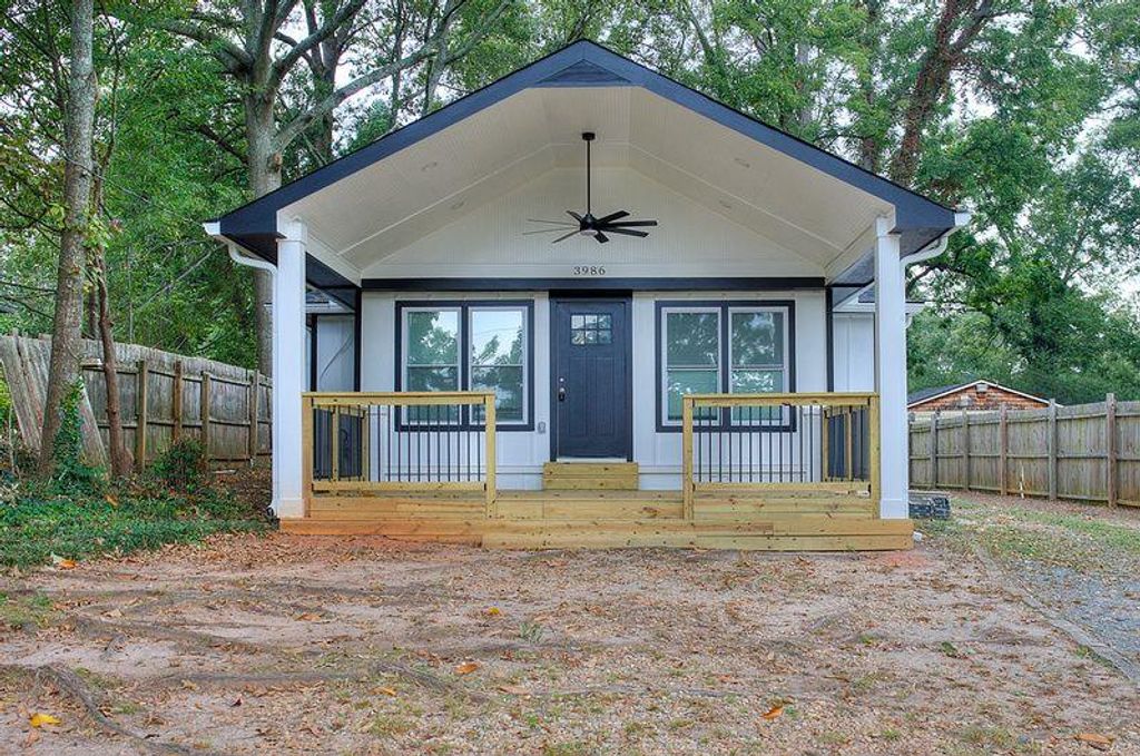 3986 E PONCE DE LEON Avenue, Clarkston, GA 30021