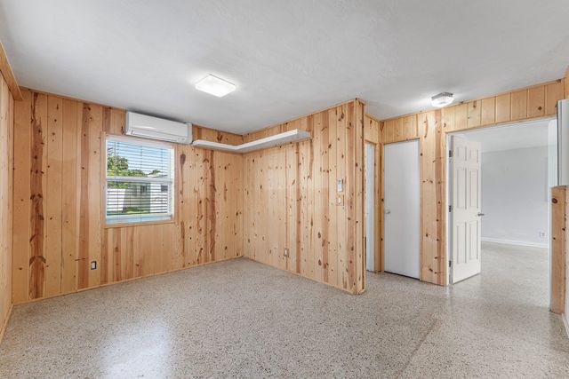 707 S Broadway, Lantana, FL 33462