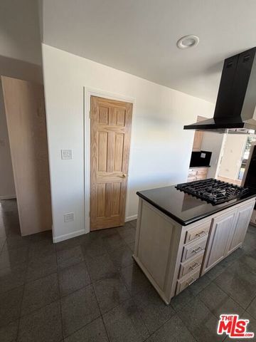 3900 Castlerock Road, Malibu, CA 90265