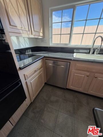 3900 Castlerock Road, Malibu, CA 90265