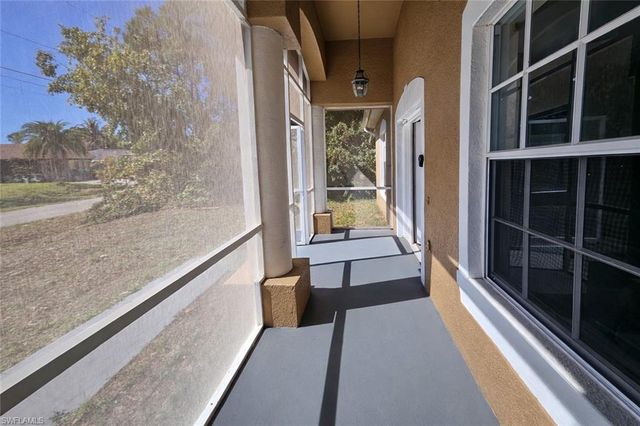 2502 10th ST W, Lehigh Acres, FL 33971