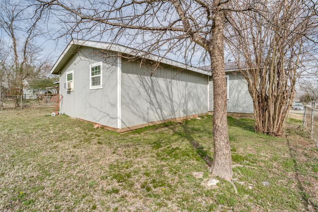 901 Park Street, Greenville, TX 75401