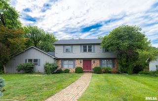 6737 N POST OAK Road, Peoria, IL 61615