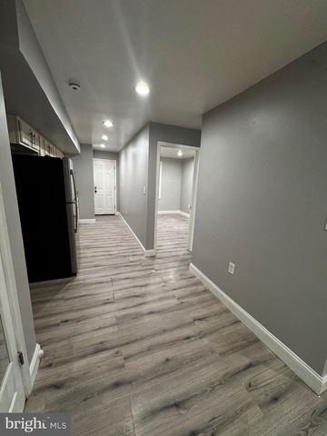 5133 ASTOR PL SE, Washington, DC 20019
