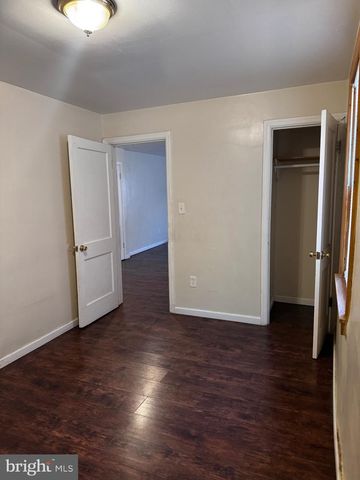 5133 ASTOR PL SE, Washington, DC 20019