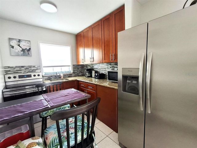 113 174TH AVENUE E, Redington Shores, FL 33708