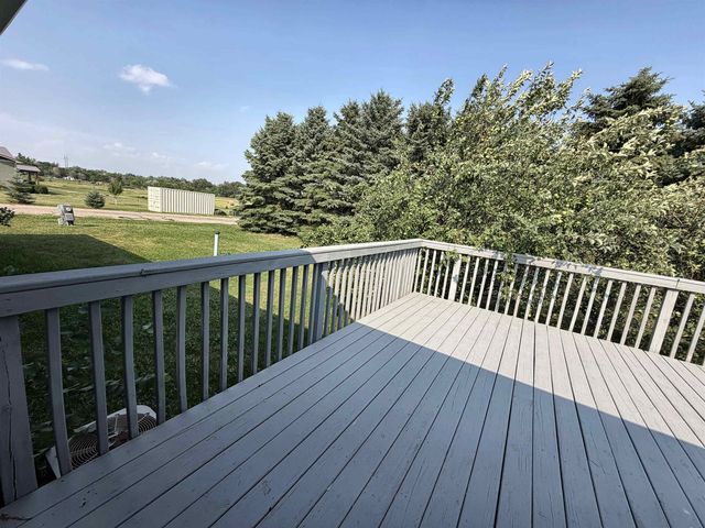 1809 72nst St. SE, Minot, ND 58701