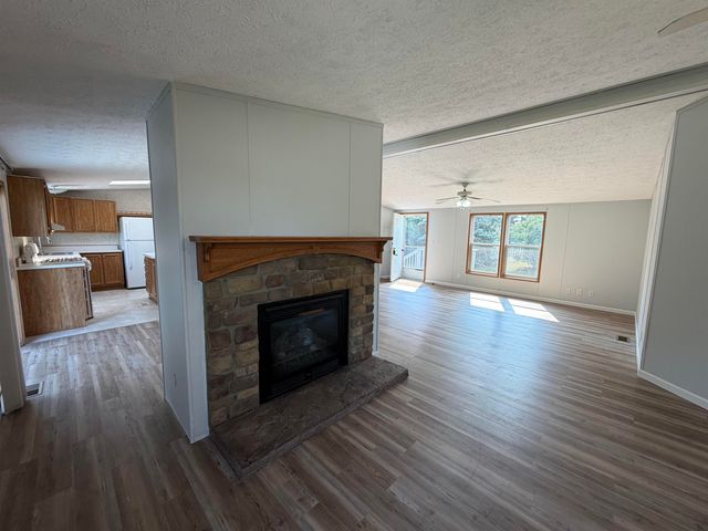 1809 72nst St. SE, Minot, ND 58701