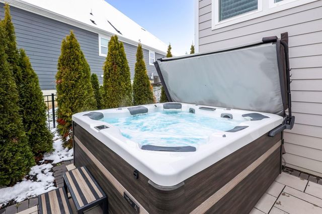 4532 Coyote Crossing, Powell, OH 43065