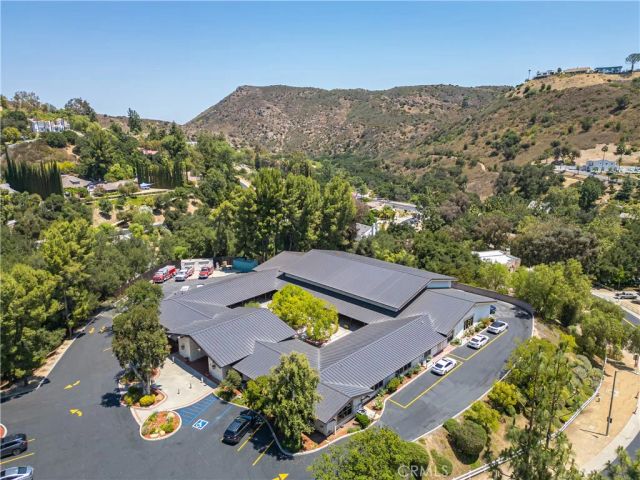 9 Zanja Lane, Bell Canyon, CA 91307