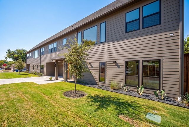 413 Graham Avenue, Dallas, TX 75223
