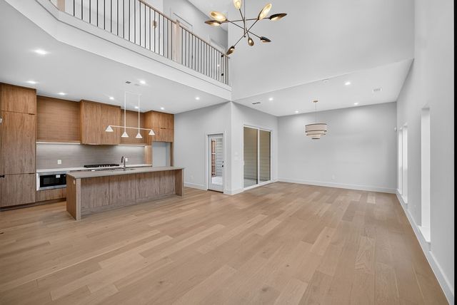 413 Graham Avenue, Dallas, TX 75223