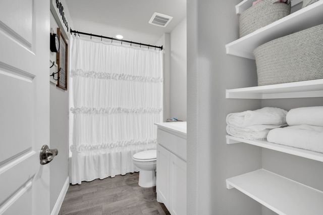 1520 Forest Park Drive, Alvarado, TX 76009