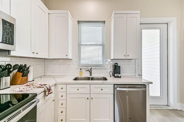 23500 San Luis Pass Road 12, Galveston, TX 77554