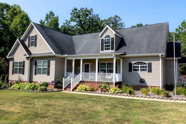 1376 Witty Road, Summerfield, NC 27358
