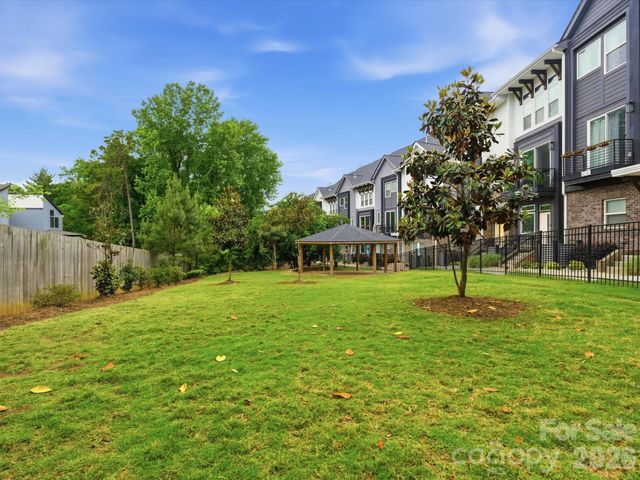 606 West End Drive, Charlotte, NC 28208
