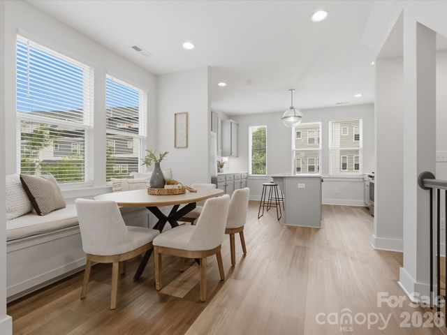 606 West End Drive, Charlotte, NC 28208