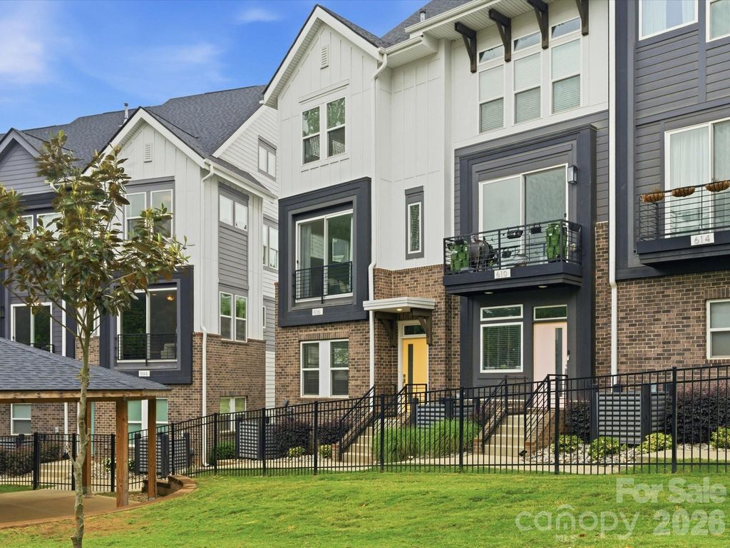 606 West End Drive, Charlotte, NC 28208