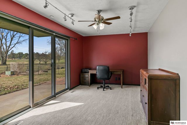 7621 Englewood Drive, Lincoln, NE 68510