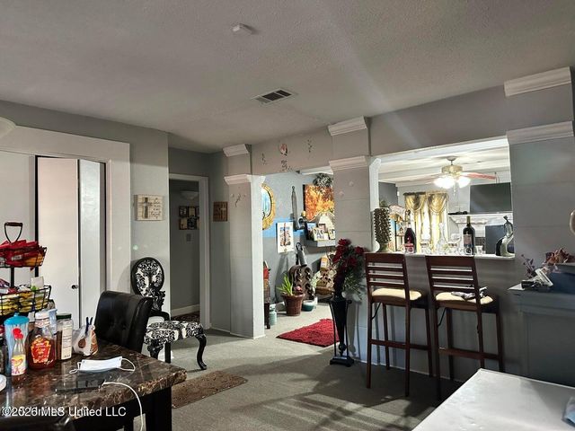 632 Briarcliff Circle, Jackson, MS 39212