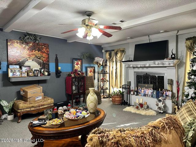 632 Briarcliff Circle, Jackson, MS 39212