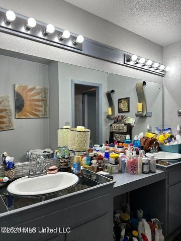 632 Briarcliff Circle, Jackson, MS 39212