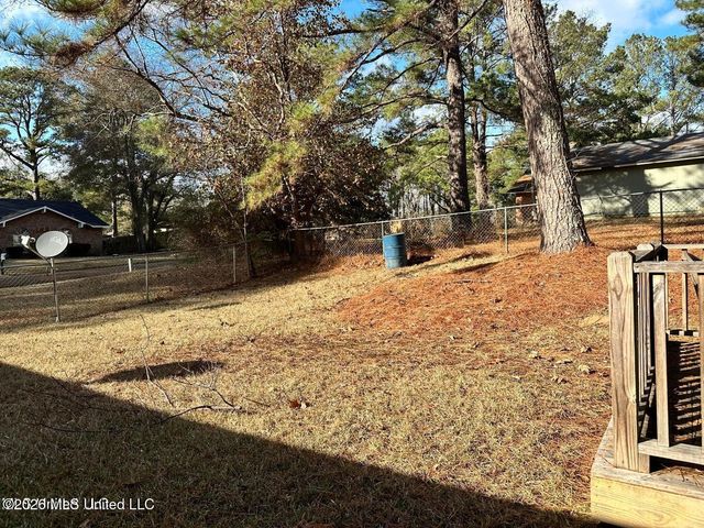 632 Briarcliff Circle, Jackson, MS 39212