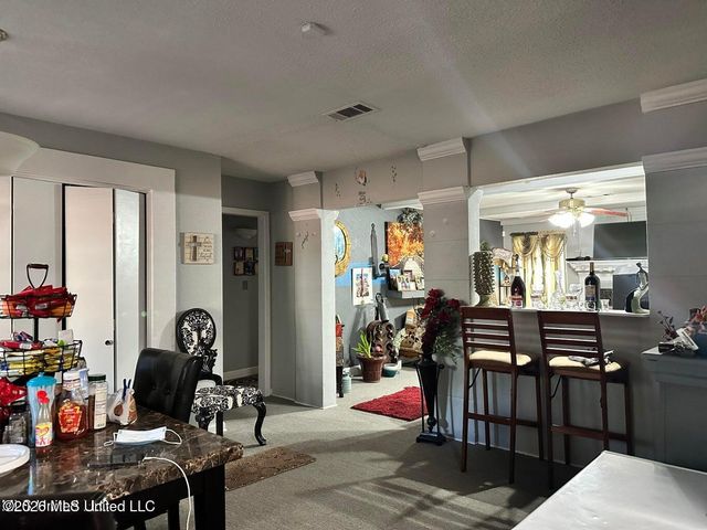 632 Briarcliff Circle, Jackson, MS 39212