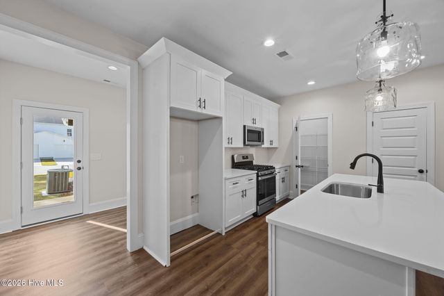 3903 Harkers Way, New Bern, NC 28562