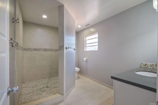 2241 California Street, Oceanside, CA 92054