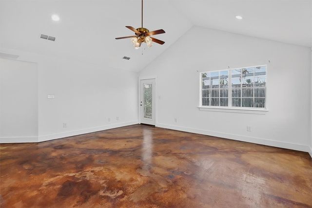 730 La Ronda Ct, Port Aransas, TX 78373