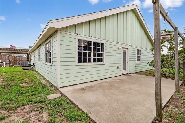 730 La Ronda Ct, Port Aransas, TX 78373