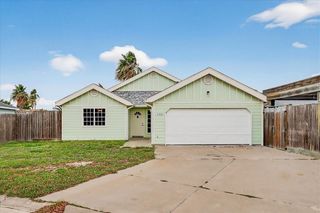 730 La Ronda Ct, Port Aransas, TX 78373