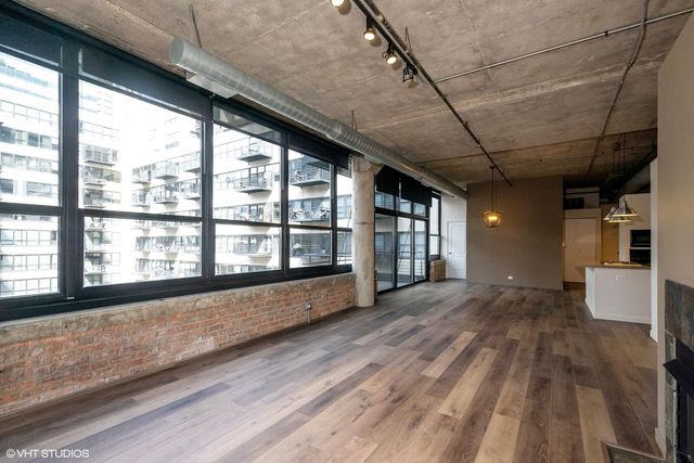 130 S CANAL Street 519, Chicago, IL 60606
