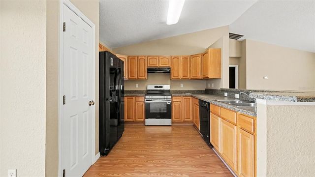 3730 SW 148TH COURT, Ocala, FL 34481