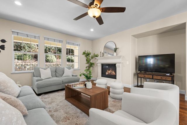 772 Pullman Ct, Rocklin, CA 95765